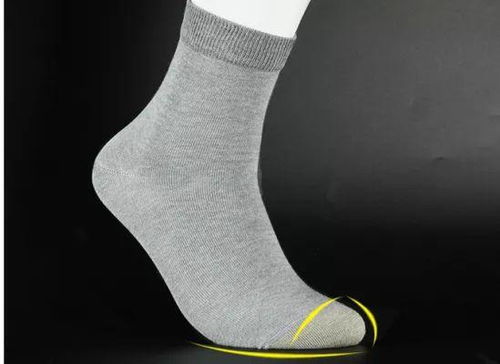 怕脱鞋后脚臭熏坏妹子 这款潜艇兵袜完美解决难题