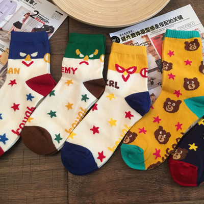 冬日里的温暖时尚 星星怪兽女袜点缀秋冬穿搭