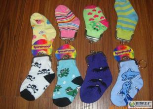 袜子零钱包的创新与市场价值——以义乌恒旭箱包供应为例